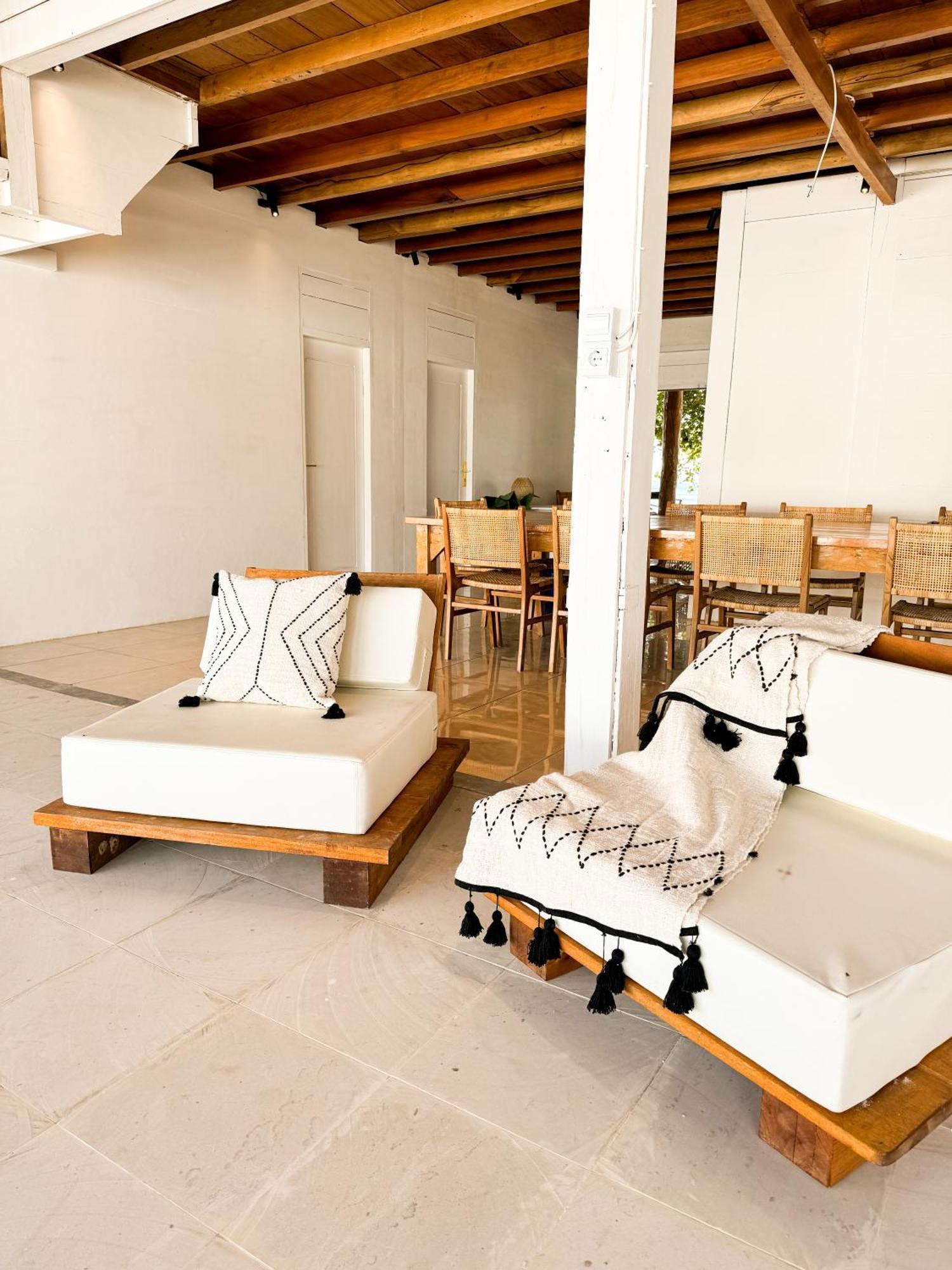 Villa Tala Tua Pejat Екстериор снимка